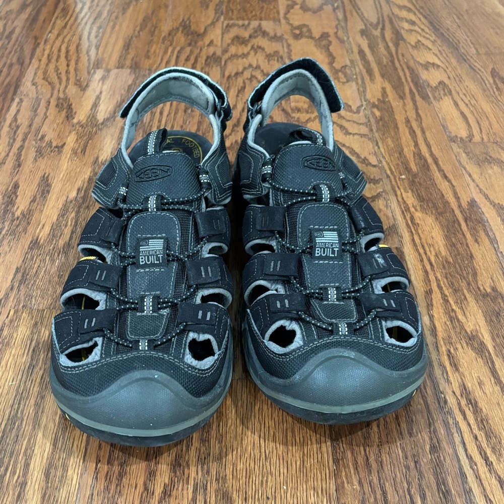 Keen, Men’s, Hiking Sandals, Size 12, Black